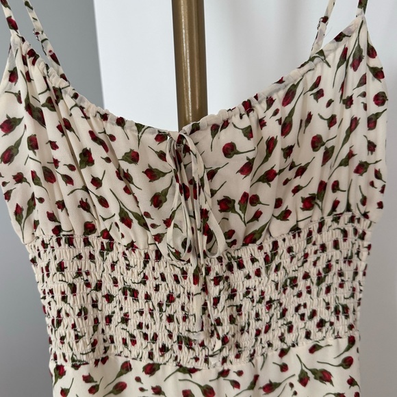 reformation genie dress - Picture 3 of 4